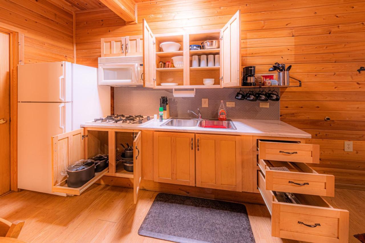 Cabin #4 The Wolves Den - Pet Friendly- Sleeps 6 - Playground & Game Room Payson Bagian luar foto